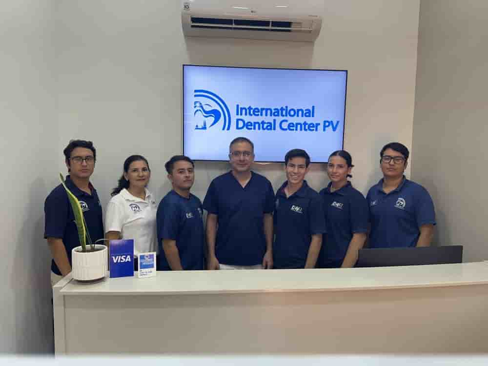 International Dental Center PV in Puerto Vallarta, Mexico Reviews from Real Patients Slider image 5