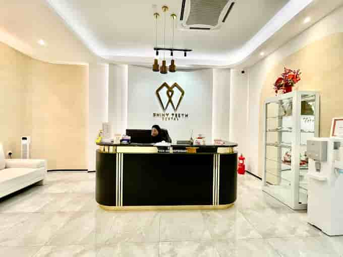 Shiny Teeth Dental in Cyberjaya, Malaysia Reviews from Real Patients Slider image 1