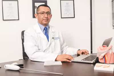 Dr. Rodolfo Aparicio en México