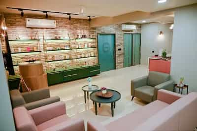 Zeeva Skin &amp; Hair Clinic In Ahmedabad, Gujarat, India Image