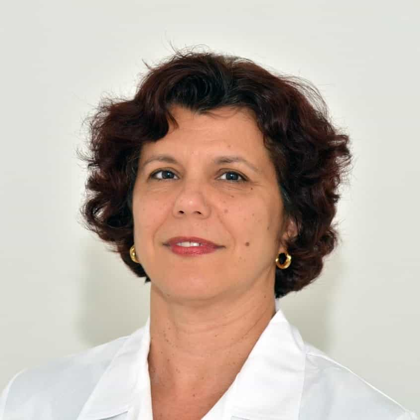 Dr. Ana Hernandez