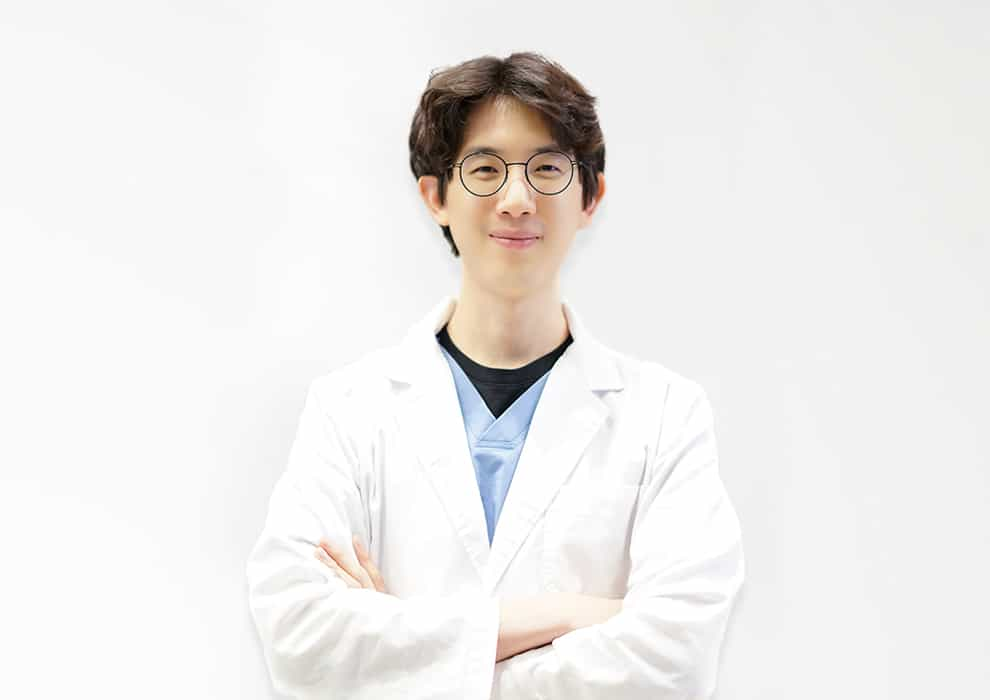 Dr. Hongik Jang