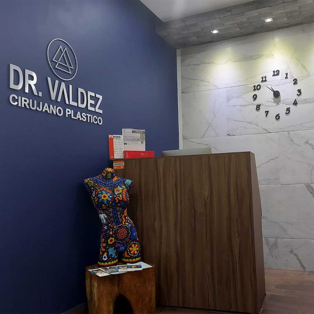 Dr. Arturo Valdez in Cancun Mexico