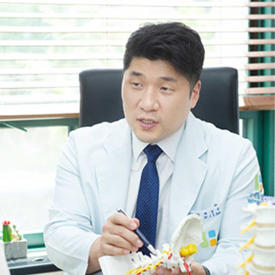 Dr. Junseok Bae