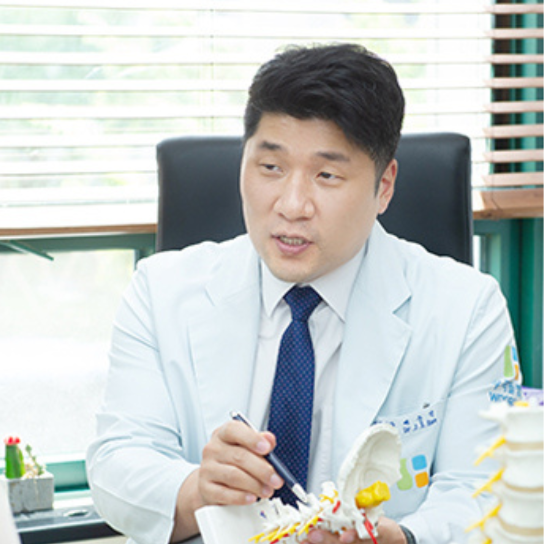 Dr Junseok-Bae