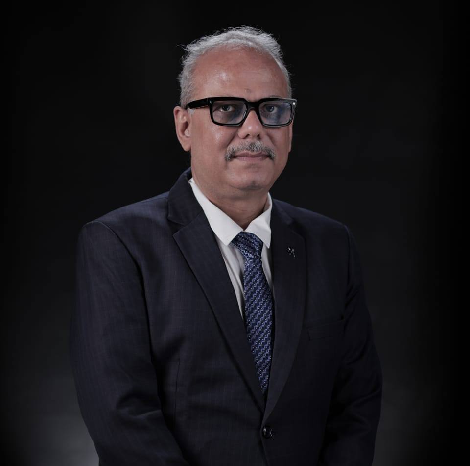 Dr. Manish Khaitan